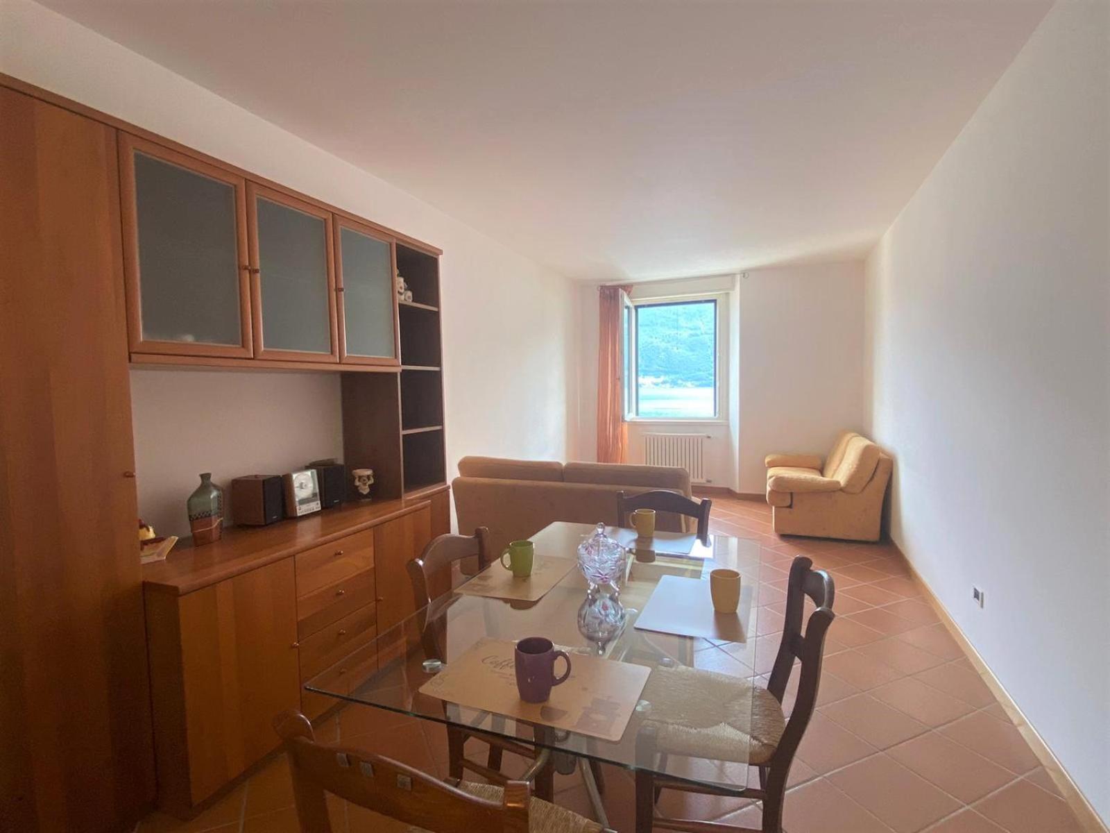 The Rose - Apartment Front Lake Cremia Ngoại thất bức ảnh
