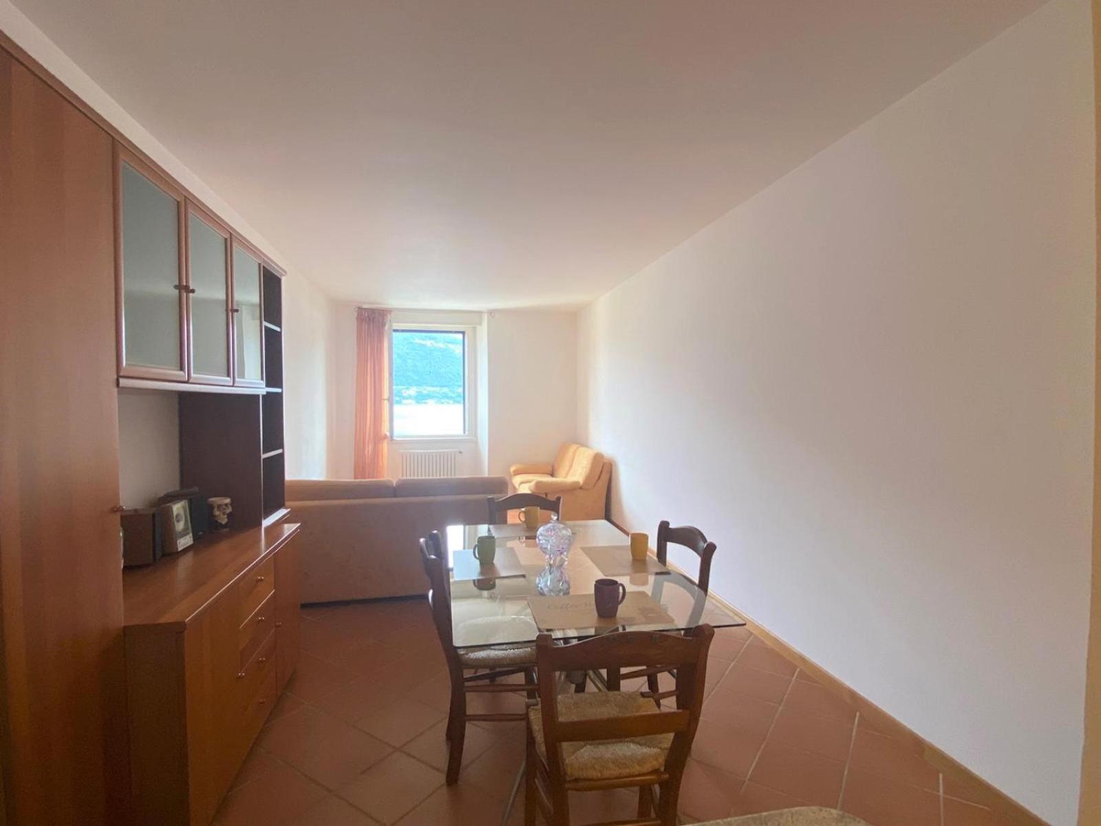 The Rose - Apartment Front Lake Cremia Ngoại thất bức ảnh